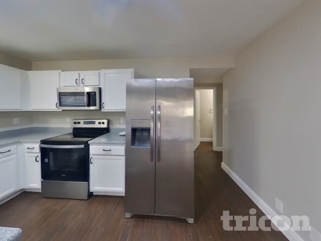 Photo - 14727 Bending Point