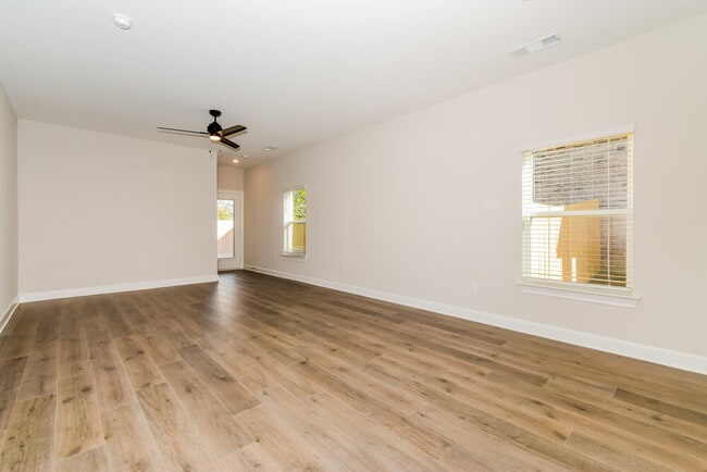 Photo - 1215 Butler Ave