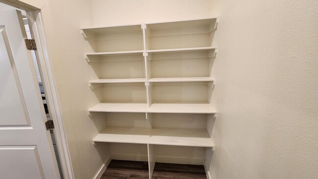 Photo - 2540 138th St