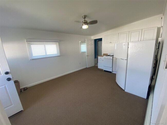 Photo - 125 Haven Ln