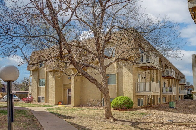 Building Photo - 7335 E Quincy Ave Unit 1