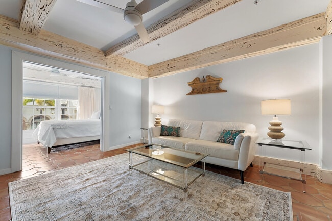 Building Photo - 235 Sunrise Ave Unit 1109