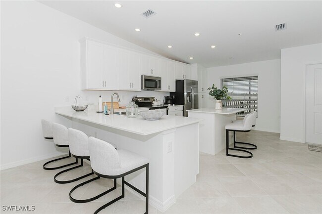 Photo - 5478 Double Eagle Cir Unit 3521