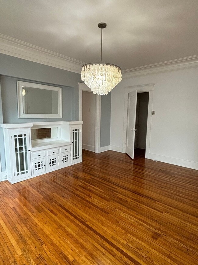 Photo - Beautiful 2 Bedroom 1 Bath available now in Long Beach Unidad 25 Cherry Ave