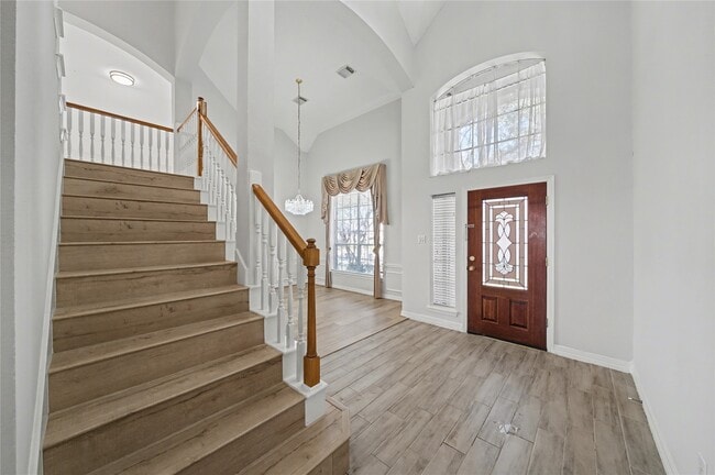 Photo - 5807 Bayberry Way