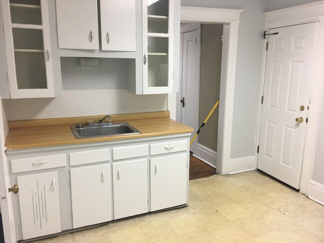 Photo - 486 Alexander Street Unidad Apt. 2