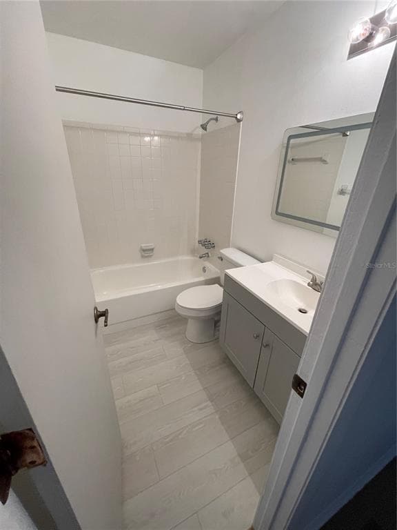 Photo - 895 Copperleaf Ln