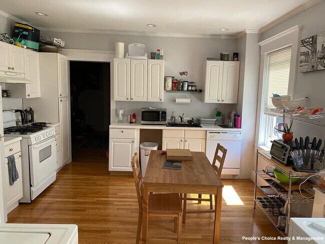 Photo - 336 Broadway Unidad 1