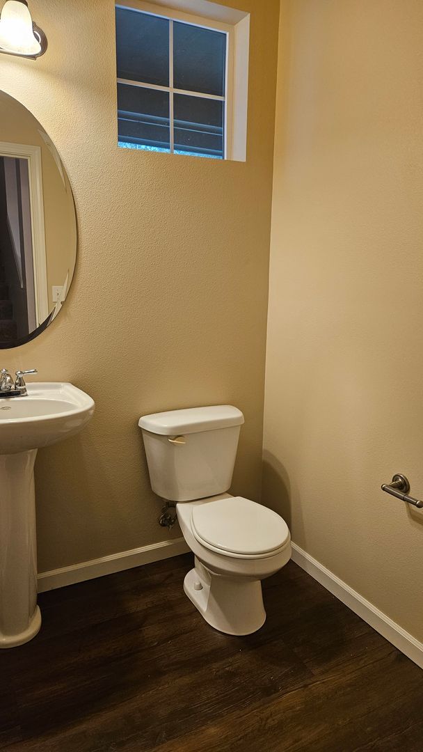 Photo - Hawks Praire Lacey 3 Bdrm Home!