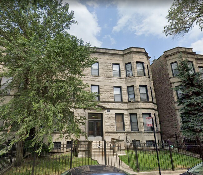Very Spacious 2 BR/1 BA in Wrigleyville - Very Spacious 2 BR/1 BA in Wrigleyville Apartamento Unidad 3815W-1W