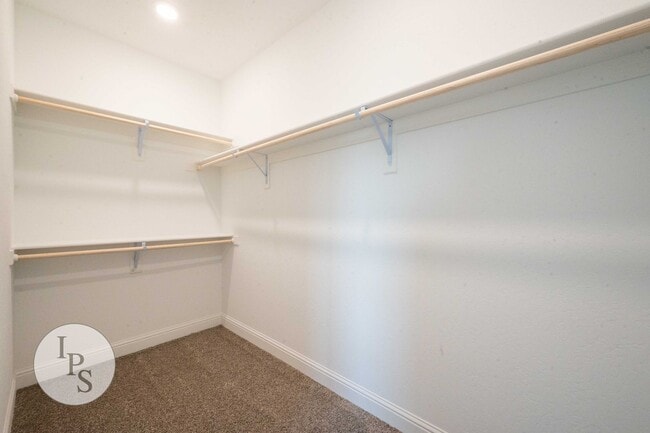 Photo - 352 N Millard Ave