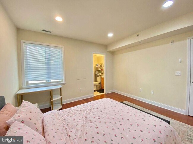 Photo - 1417 N 17th St