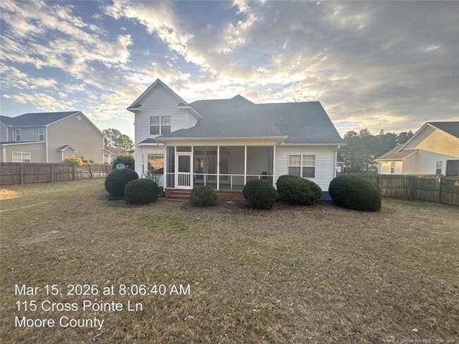 Photo - 115 Cross Pointe Ln