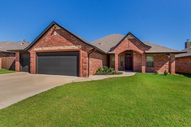 Building Photo - 11113 NW 8th St