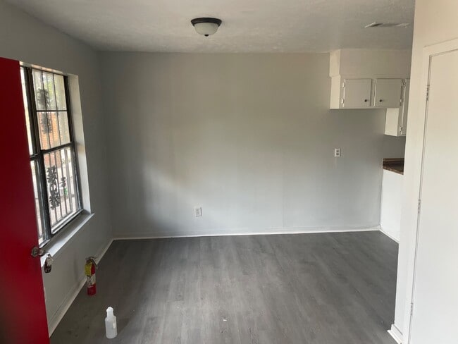 Photo - 1108 Fairmont Ave