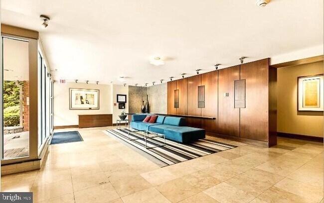 Photo - 2725 39th St NW Unidad 509