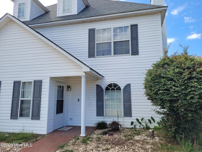 Building Photo - 3032 Edward Ct