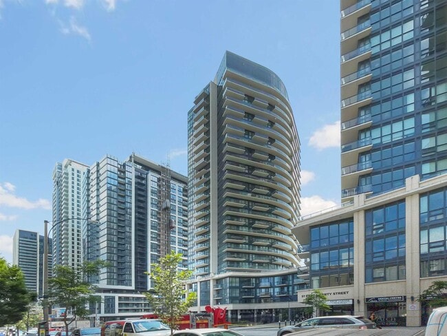 Building Photo - 49 E Liberty St