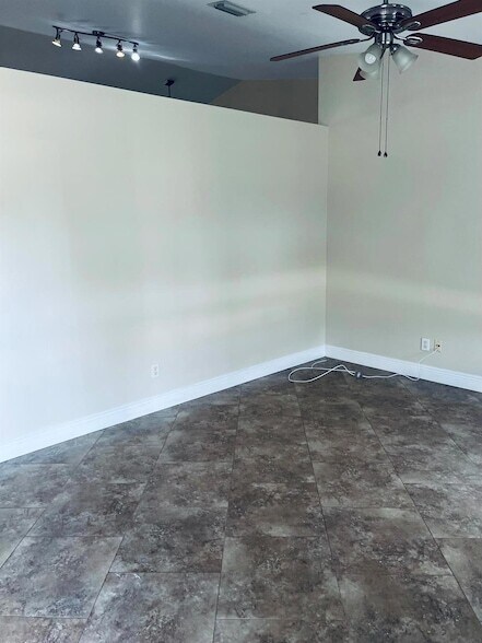 Photo - 1836 SE Fallon Dr