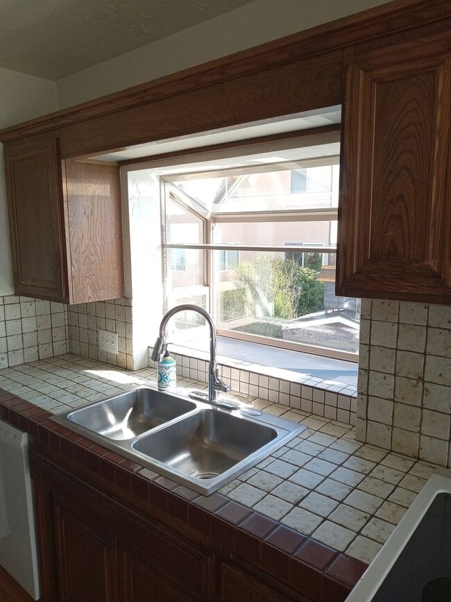 Photo - Fabulous 3 bedroom 2 bath tri-level home w...