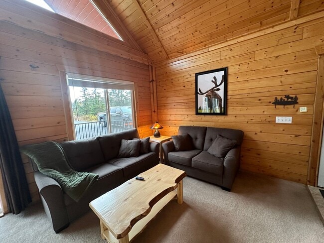 Photo - SEASONAL FURNISHED HOME!