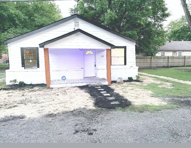 Building Photo - 408 Bowen Ave Rental