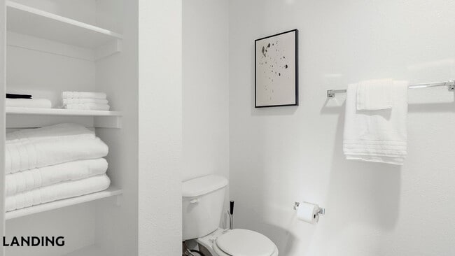 Photo - 1451 24th St Unidad 1409