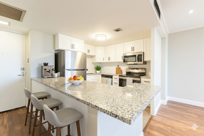 Photo - 2016 Main St Unit 2014