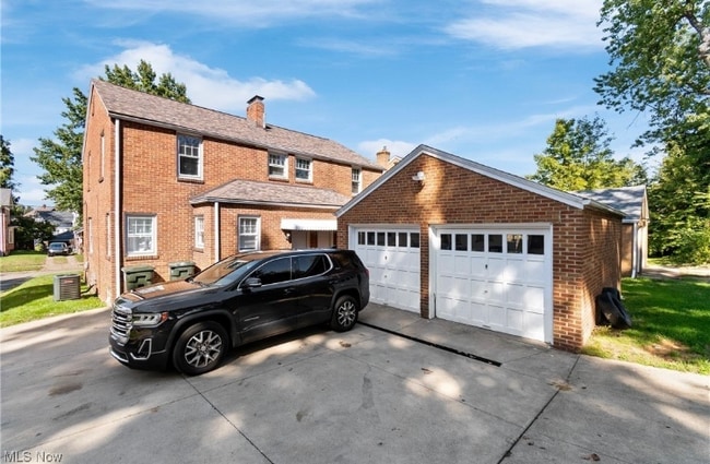 Photo - 1544-1546 Logan Ave NW Unit 1546 Logan ave nw canton