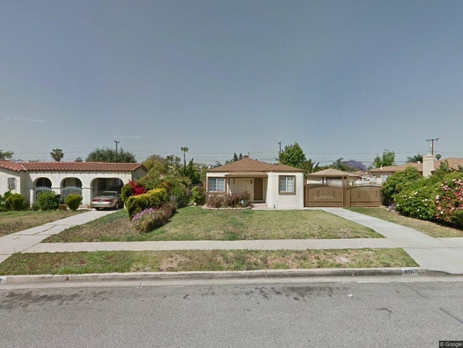 Building Photo - 9111 S 3rd Ave Rental