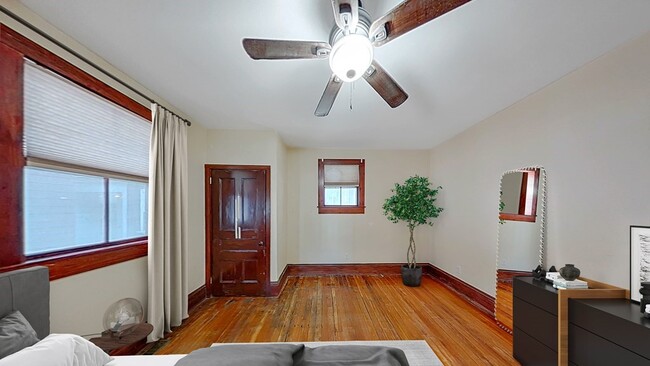 Building Photo - 122 Calumet St Unit 3I Rental