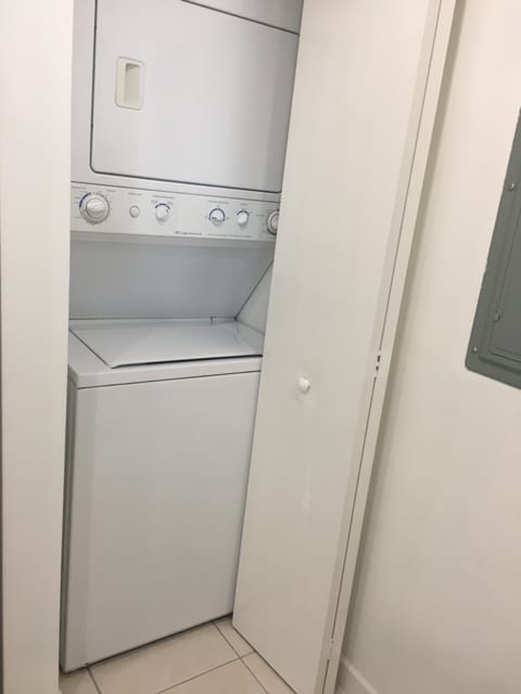 Photo - 335 S Biscayne Blvd Unit 06