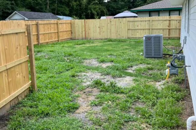 Photo - Horne Pl Main House