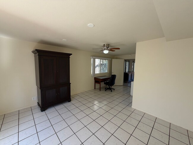 Photo - 42 Waikalani Pl Unit Downstairs 2/1