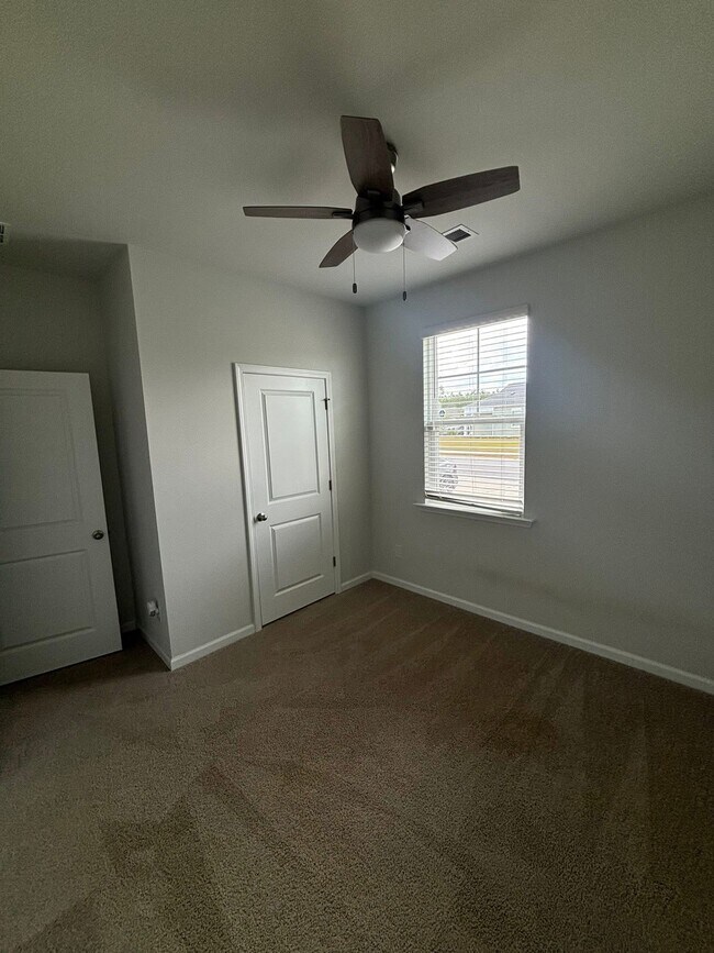 Photo - 1003 Peridote Wy