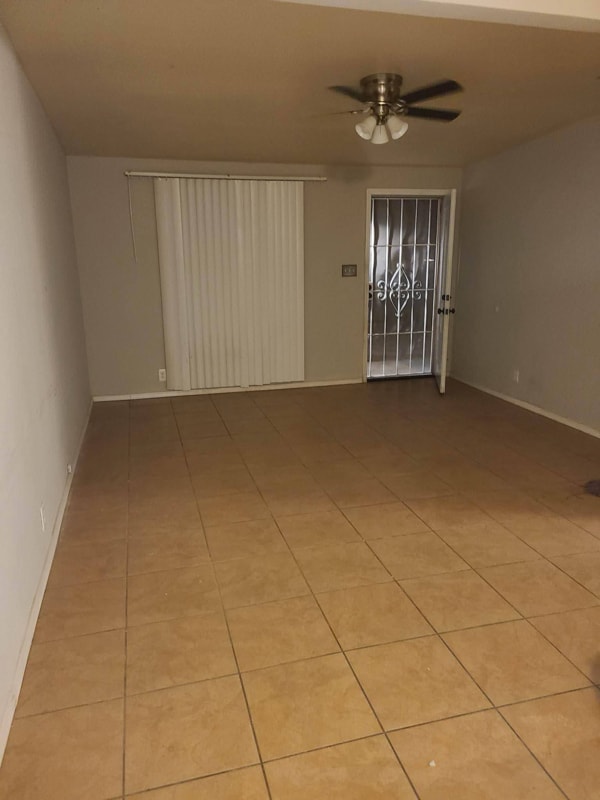 Photo - 5828 E 35th St