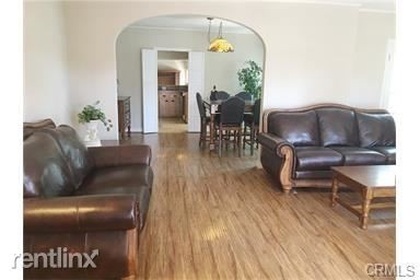 Photo - 5738 Agnes Ave