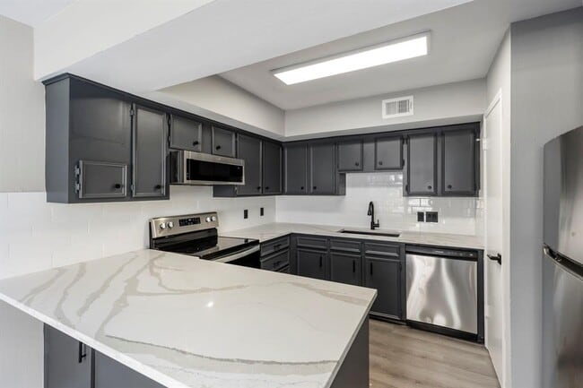 Photo - 2226 Nantucket Dr Unit A