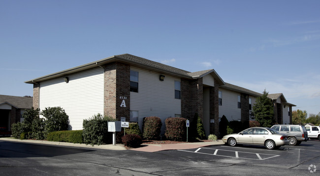 Huntley Ridge East - Huntley Ridge East Apartments