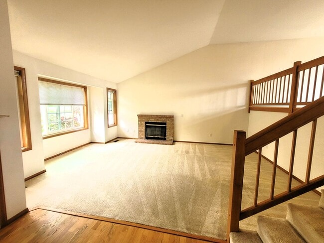 Photo - Charming Split-level 4 Bedroom Home - E Mc...