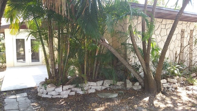 Building Photo - 2512 51st Ave Terrace W Unit 1 Rental