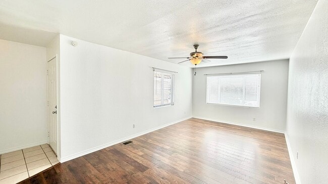Photo - Lovely Single-Story Home in the Friendly a...