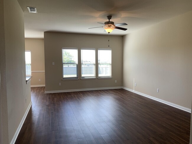Photo - 7021 Tanglehead Dr