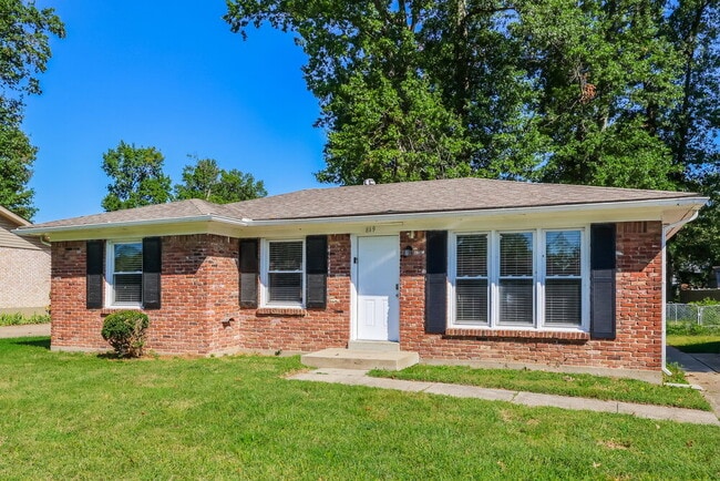 Photo - 819 Flicker Rd