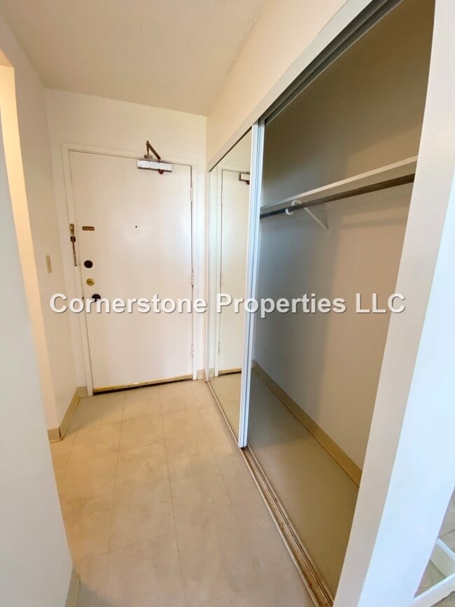 Photo - 3045 Ala Napuaa Pl