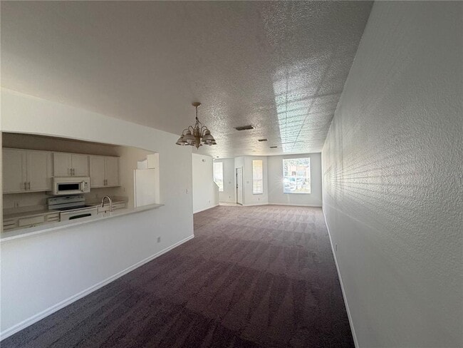 Photo - 642 Captiva Cir