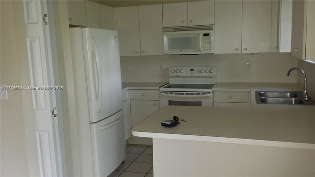 Photo - 2741 NE 4th St Condo Unit 2741