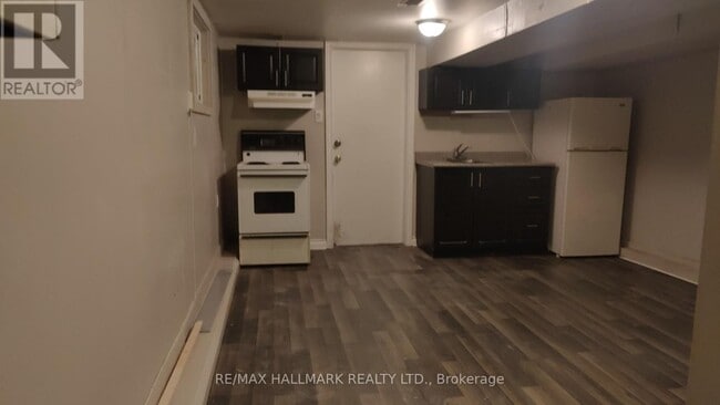 Photo - 172 Waverley Rd