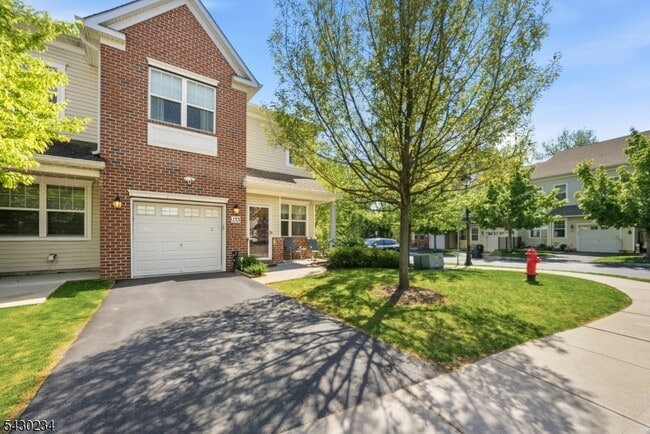 Building Photo - 133 Savoth Ln