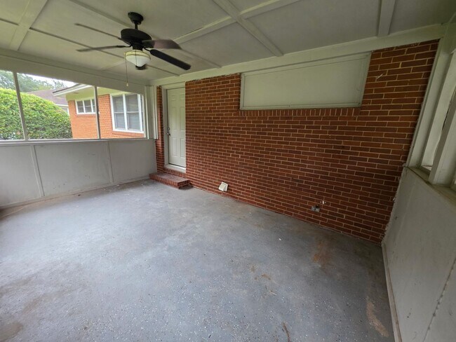 Photo - 2412 Bass Ave